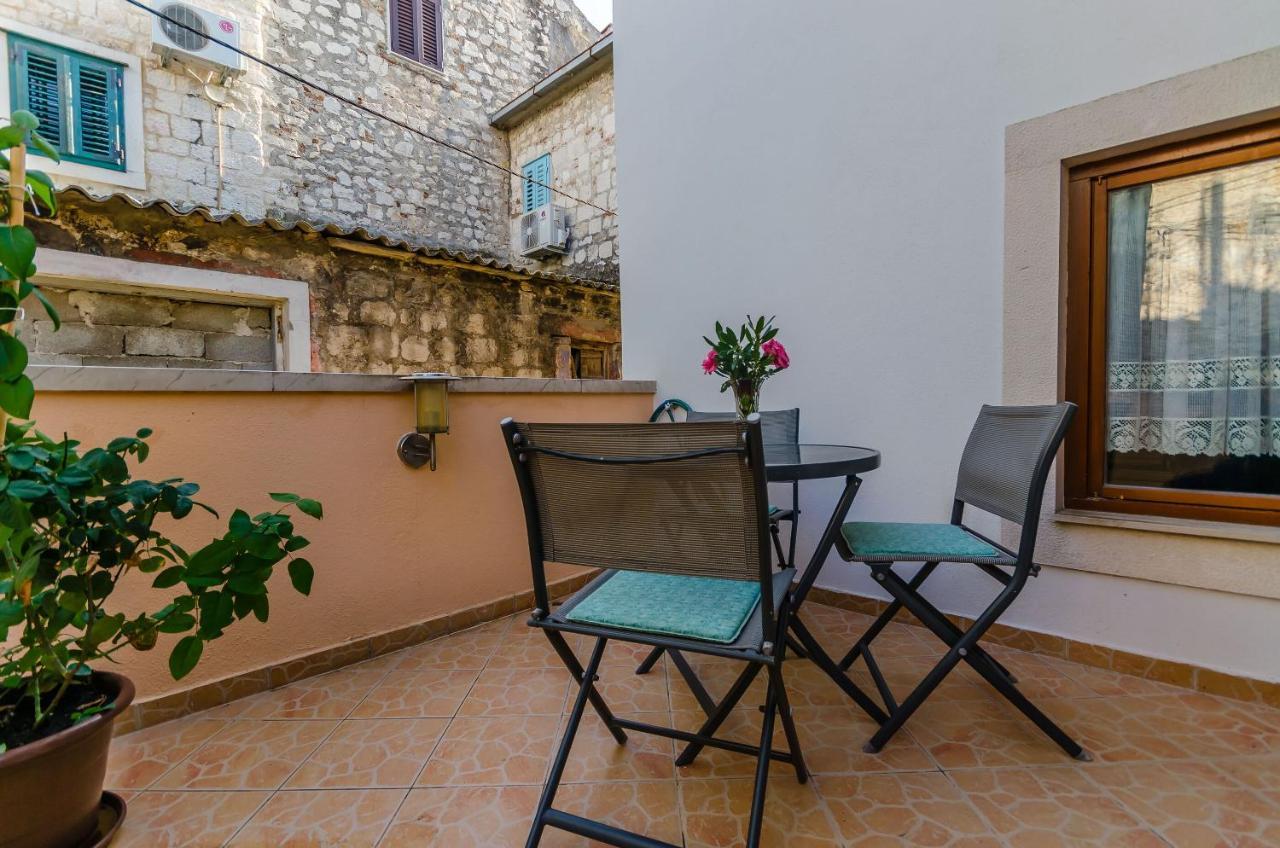 Apartments Old Town Trogir Exterior foto